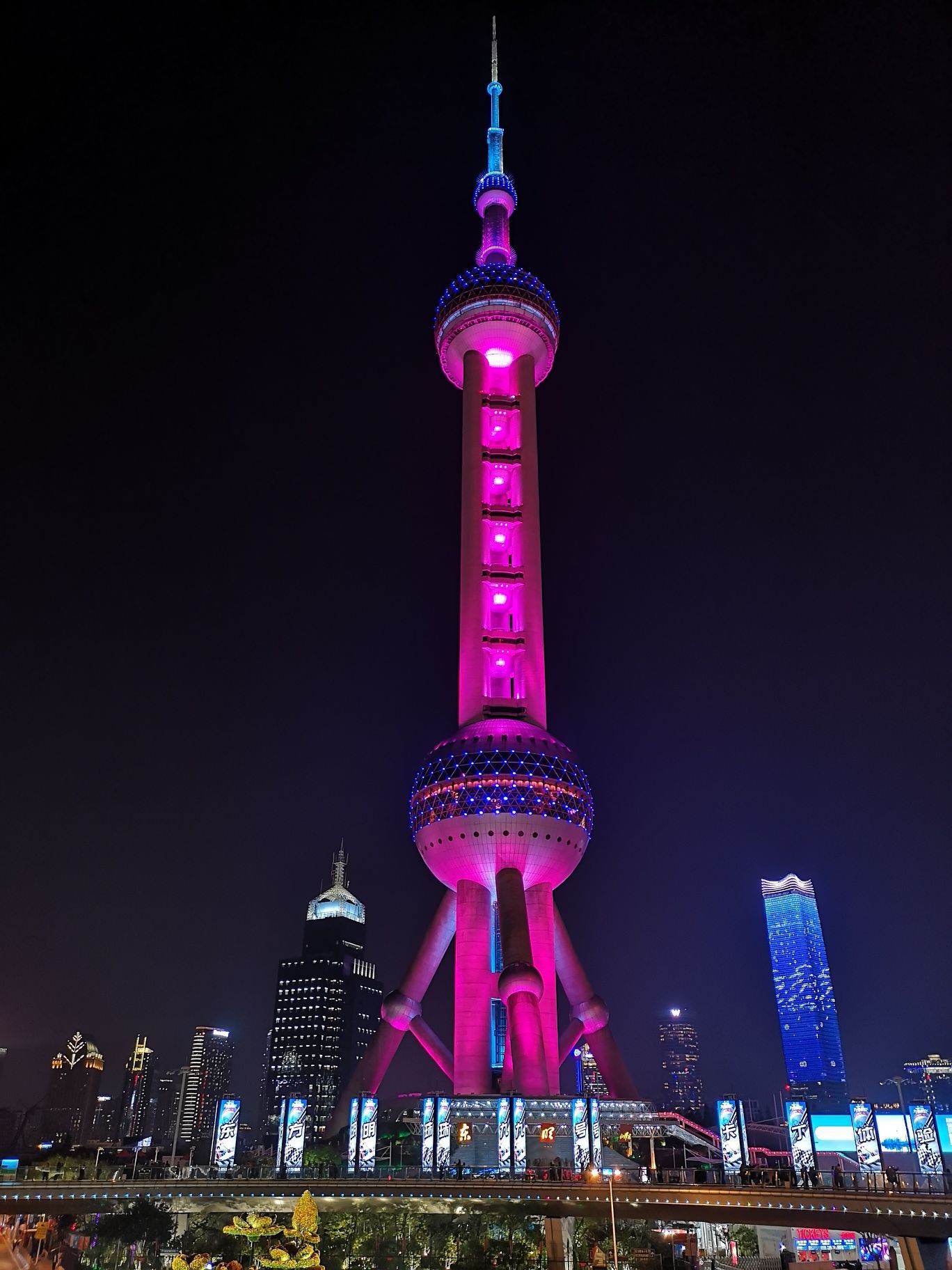 Shanghai Travel Guide